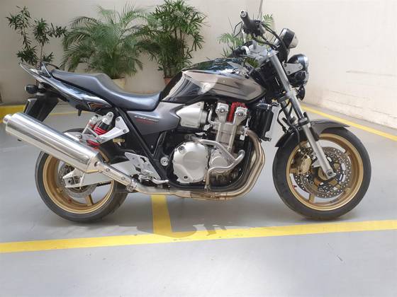 HONDA CB 1300 F SUPER FOUR 